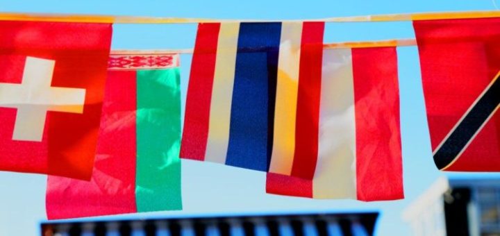 Torneos internacionales de fútbol base en España