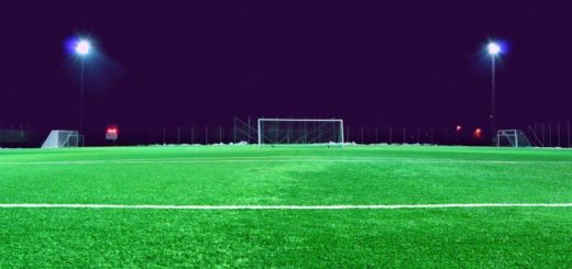 Cancha de fútbol sintética, artificial o con pasto natural