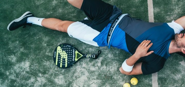 Reglamento del pádel - saque o servicio, puntuación