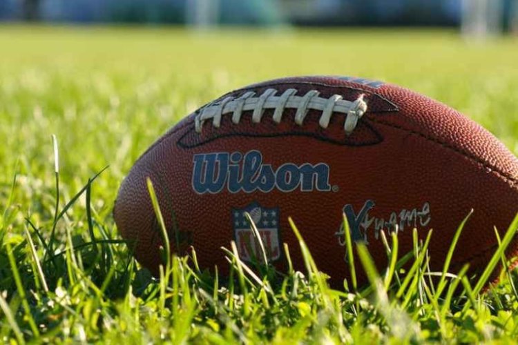 Reglas del fútbol americano, posiciones de jugadores