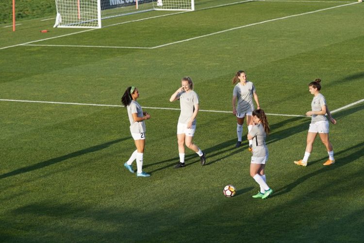 Calentamientos de fútbol, entrenar en rondos