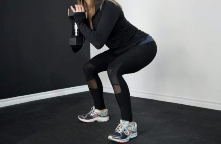 Ejercicio para fortalecer el cuádriceps en casa