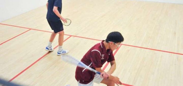 Partido de squash internacional