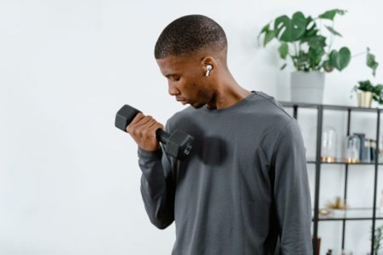 Ejercicio-anaerobico-levantamiento-pesas