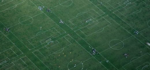 Play football, the best team sport