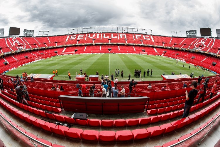 Alexis Sánchez: Futbolista chileno en Sevilla FC