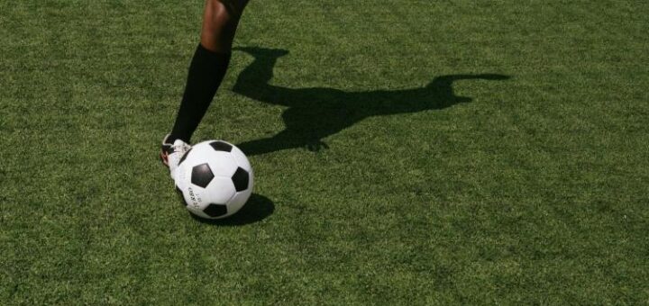 Clubes de fútbol y la expansión de su base de fans