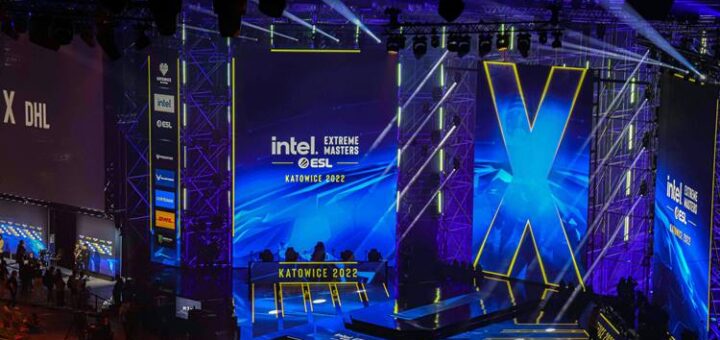 Digital Competition: The Future of Sports and eSports