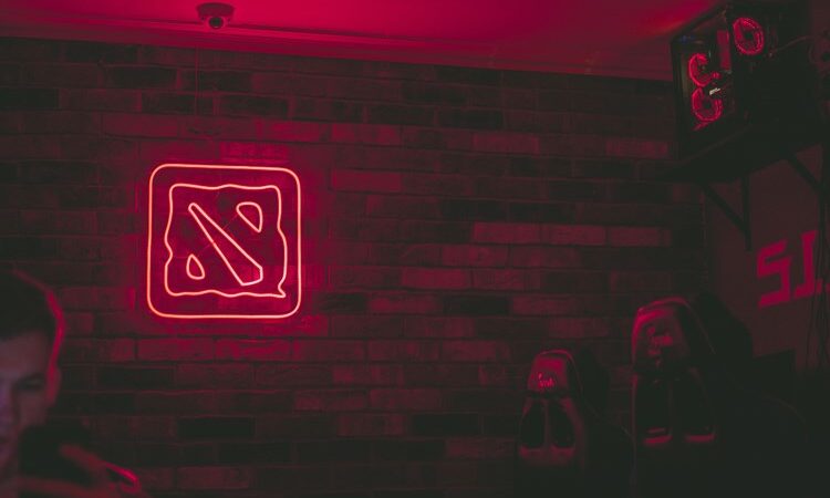 Dota 2: Strategy & Team Communication