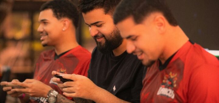 eSports teams and their partnerships, sponsorships, comarketing