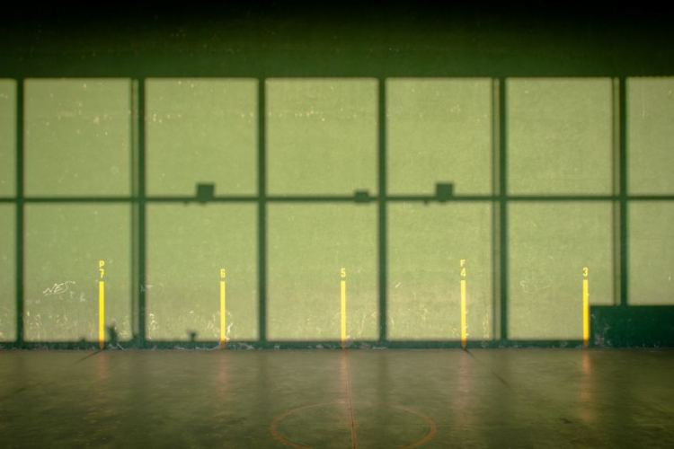 Cancha de frontón y pelota mano