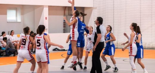 Fundamentos del basquetbol y tipos de pase y botes.