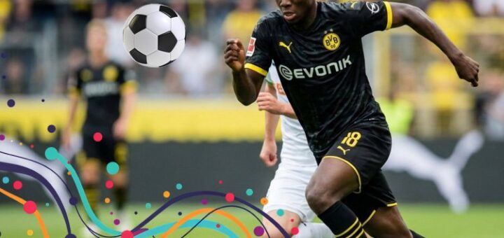 Futbolista profesional español en Borussia Dortmund