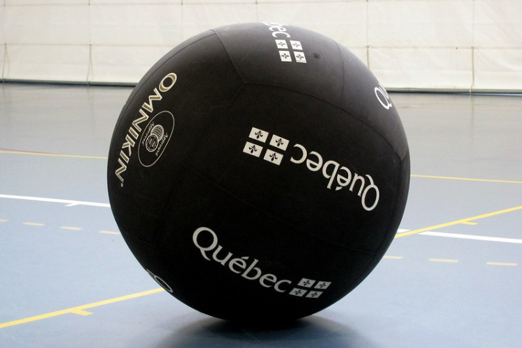 Kin-ball: Origen, historia y pelota