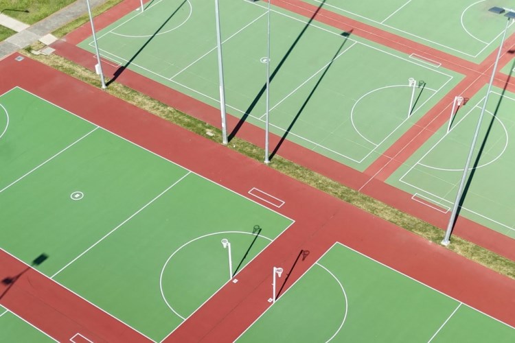 Netball, korfbal, cestoball y pelota al cesto