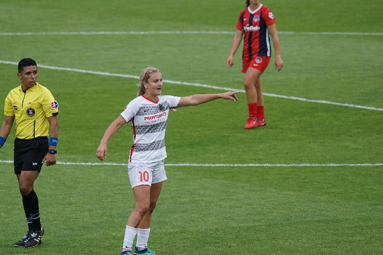 Regla 12 fútbol, sanciones y tarjetas